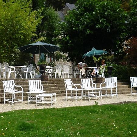 Logis Hotel Du Chateau Combourg Kültér fotó