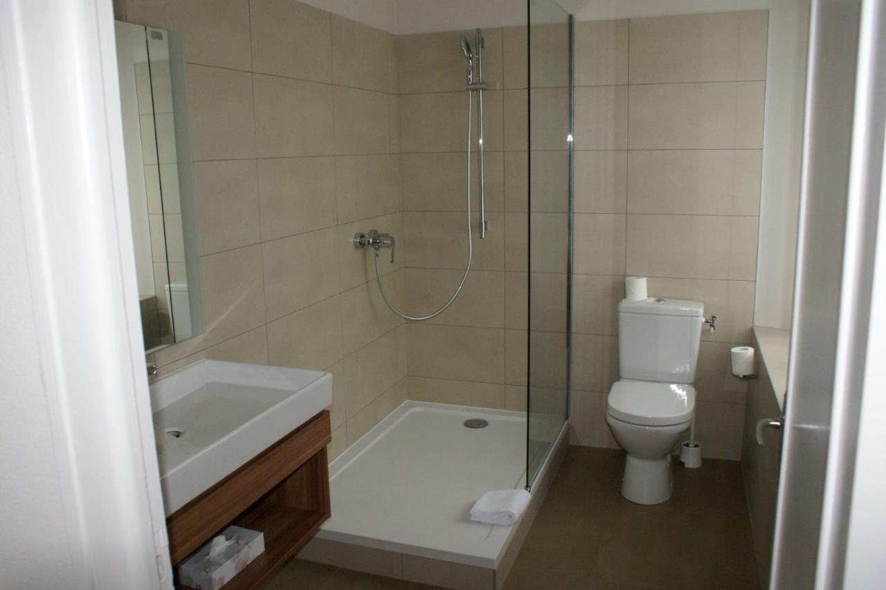 Logis Hotel Du Chateau Combourg Kültér fotó